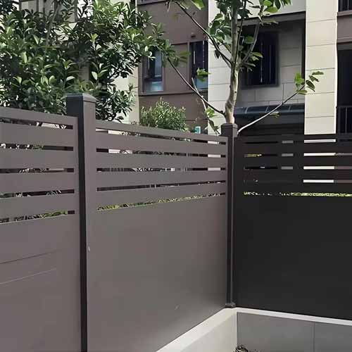 Powder Coated Black Garden Decorative Welded Blade Aluminum Slat 3d Fence Panels